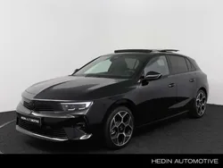 Zwart Gebruikt 2024 Opel Astra Ultimate Hatchback | € 33.950