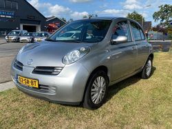 Grijs, metallic lak Gebruikt 2005 Nissan Micra Hatchback | € 1.599