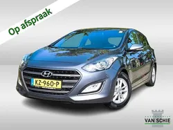 Grijs Gebruikt 2017 Hyundai i30 GO! Hatchback | € 11.400 (Eerlijke prijs)