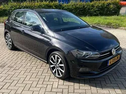 Zwart Gebruikt 2018 VW Polo R-line Hatchback | € 9.950 (Eerlijke prijs)