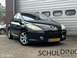 Zwart Gebruikt 2005 Peugeot 307 Griffe Hatchback | € 1.450 (Eerlijke prijs)