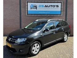 Zwart Gebruikt 2015 Dacia Logan MCV Prestige MPV | € 6.299 (Eerlijke prijs)