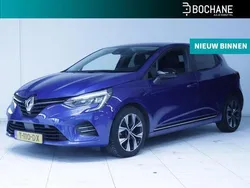Blauw Gebruikt 2023 Renault Clio V Evolution Hatchback | € 16.400 (Goede deal)