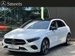 Wit Nieuw 2025 Mercedes A250 Luxury Hatchback | € 47.404