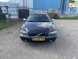 Zwart Gebruikt 2004 Volvo S60 Sedan | € 1.800 (Super prijs)