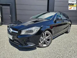 Zwart Gebruikt 2015 Mercedes CLA200 Shooting Brake Urban Stationwagen | € 16.940 (Eerlijke prijs)