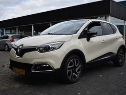 Bruin Gebruikt 2015 Renault Captur Dynamique SUV | € 7.850 (Eerlijke prijs)