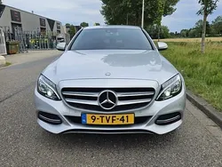 Zwart, metallic lak Gebruikt 2014 Mercedes C180 Ambition Sedan | € 13.800 (Goede deal)
