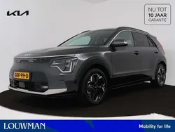 Grijs Gebruikt 2024 Kia e-Niro SUV | € 38.845 (Eerlijke prijs)