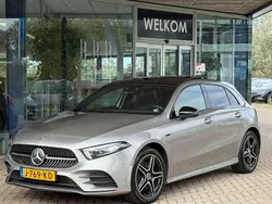 Grijs Gebruikt 2020 Mercedes A250 AMG Hatchback | € 26.745 (Eerlijke prijs)