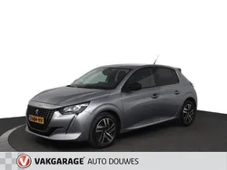 Grijs Gebruikt 2022 Peugeot 208 Allure Hatchback | € 19.400 (Goede deal)