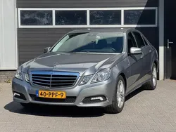 Grijs Gebruikt 2011 Mercedes E200 Avantgarde Sedan | € 13.450 (Eerlijke prijs)