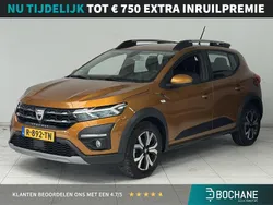 Oranje Gebruikt 2021 Dacia Sandero Expression Hatchback | € 15.740 (Eerlijke prijs)