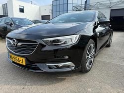 Zwart Gebruikt 2018 Opel Insignia Innovation Hatchback | € 8.949