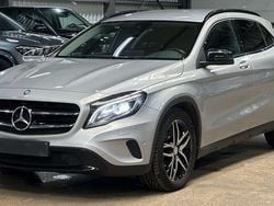 Grijs Gebruikt 2016 Mercedes GLA200 SUV | € 12.700 (Eerlijke prijs)