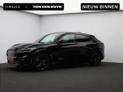 Zwart Gebruikt 2023 Ford Mustang Mach-E Premium SUV | € 38.950 (Iets duurder)