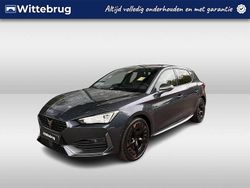 Grijs, metallic lak Gebruikt 2021 Cupra Leon VZ Hatchback | € 25.250 (Eerlijke prijs)