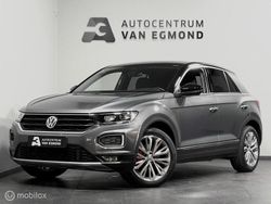 Grijs Gebruikt 2018 VW T-Roc Sport SUV | € 23.999 (Goede deal)