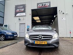 Grijs Gebruikt 2013 Mercedes A180 Ambition Hatchback | € 17.850 (Duur)