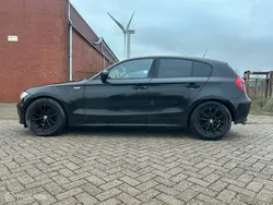 Zwart Gebruikt 2006 BMW 118 Hatchback | € 2.995 (Eerlijke prijs)