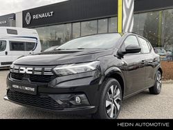 Zwart Gebruikt 2025 Dacia Sandero Expression Hatchback | € 18.295 (Eerlijke prijs)