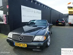 Zwart Gebruikt 1990 Mercedes SL300 Cabriolet | € 14.250