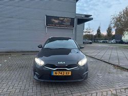 Gebruikt 2022 Kia Ceed Hatchback | € 14.950 (Iets duurder)