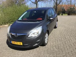 Grijs, metallic lak Gebruikt 2010 Opel Meriva Cosmo MPV | € 3.400 (Eerlijke prijs)