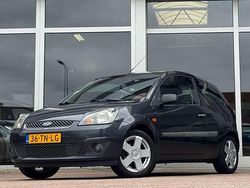 Grijs Gebruikt 2007 Ford Fiesta Futura Hatchback | € 1.644 (Eerlijke prijs)