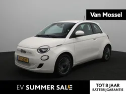 Wit Gebruikt 2020 Fiat 500e Business Hatchback | € 16.240 (Eerlijke prijs)