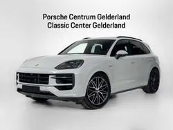 Grijs Gebruikt 2024 Porsche Cayenne SUV | € 149.900