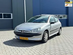 Grijs Gebruikt 2005 Peugeot 206 Hatchback | € 999 (Goede deal)