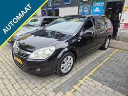 Zwart Gebruikt 2009 Opel Astra Edition Hatchback | € 4.450 (Duur)