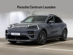 Grijs Nieuw 2024 Porsche Macan Turbo SUV | € 156.004