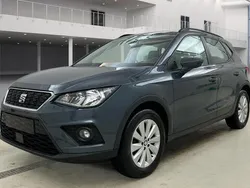 Grijs Gebruikt 2020 Seat Arona Style SUV | € 14.950 (Eerlijke prijs)
