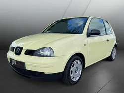 Geel Gebruikt 2002 Seat Arosa Stella Hatchback | € 1.399 (Eerlijke prijs)