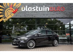 Zwart Gebruikt 2024 Mercedes B250 AMG line MPV | € 36.950 (Goede deal)