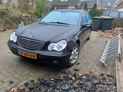 Zwart Gebruikt 2001 Mercedes C180 Avantgarde Stationwagen | € 1.950 (Eerlijke prijs)