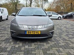 Grijs Gebruikt 2007 Honda Civic Comfort Hatchback | € 3.900 (Eerlijke prijs)