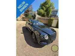 Blauw Gebruikt 2018 Bentley Bentayga Mulliner SUV | € 149.500
