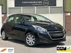 Zwart Gebruikt 2018 Peugeot 208 Active Hatchback | € 5.999 (Super prijs)