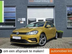 Geel Gebruikt 2018 VW Golf VII Join Hatchback | € 17.450 (Eerlijke prijs)
