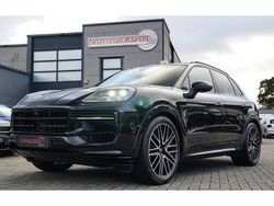 Zwart Gebruikt 2024 Porsche Cayenne SUV | € 94.995