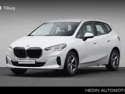 Wit Gebruikt 2022 BMW 220 Comfort Edition Stationwagen | € 33.880