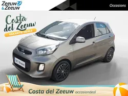 Titanium gray metallic (im) Gebruikt 2015 Kia Picanto Comfort Hatchback | € 5.950 (Eerlijke prijs)