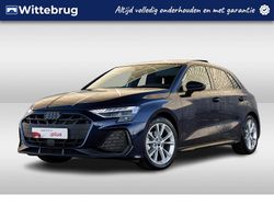 Blauw Gebruikt 2024 Audi A3 Sportback Hatchback | € 41.450