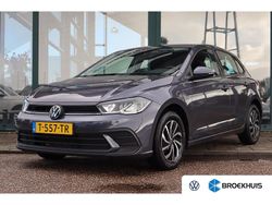 Grijs Gebruikt 2023 VW Polo Life Hatchback | € 20.895 (Eerlijke prijs)