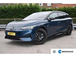Blauw Gebruikt 2025 VW ID.7 Pro Stationwagen | € 55.450 (Eerlijke prijs)