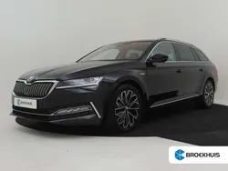 Zwart Gebruikt 2022 Skoda Superb LAURIN & KLEMENT Stationwagen | € 30.900 (Iets duurder)