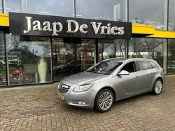 Grijs, metallic lak Gebruikt 2012 Opel Insignia Cosmo Stationwagen | € 7.950 (Duur)